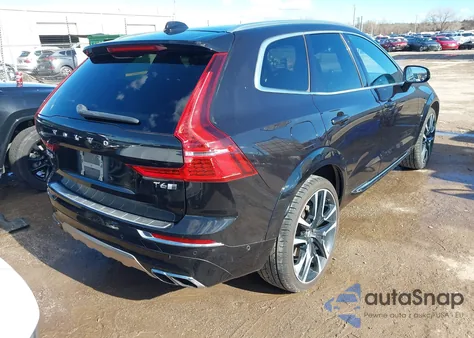 2018 Volvo Xc60 T6 Inscription z USA, uszkodzony, nr VIN YV4A22RL4J1049993